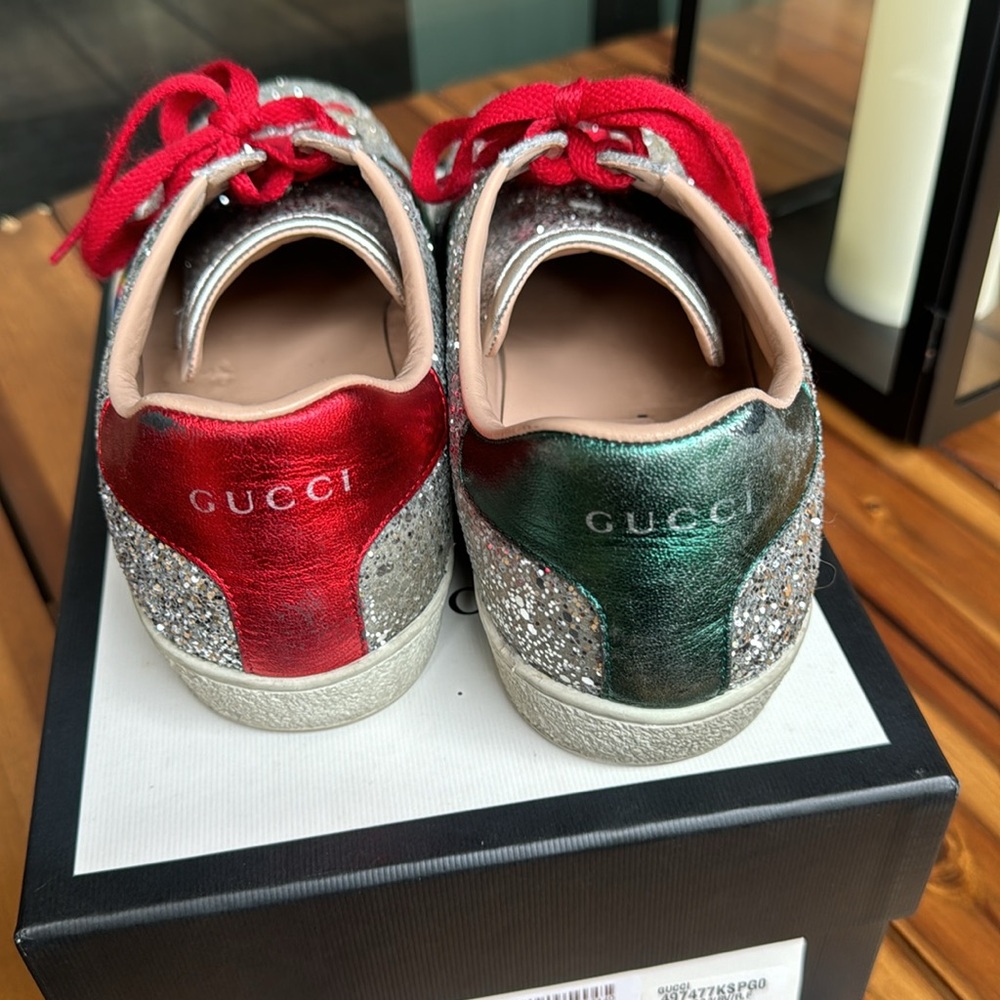 GUCCI SILVER SPARKLY SHOES - Picture 4 of 9